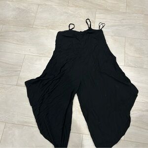 Westport flowy Black Jumpsuit with wide legs size large